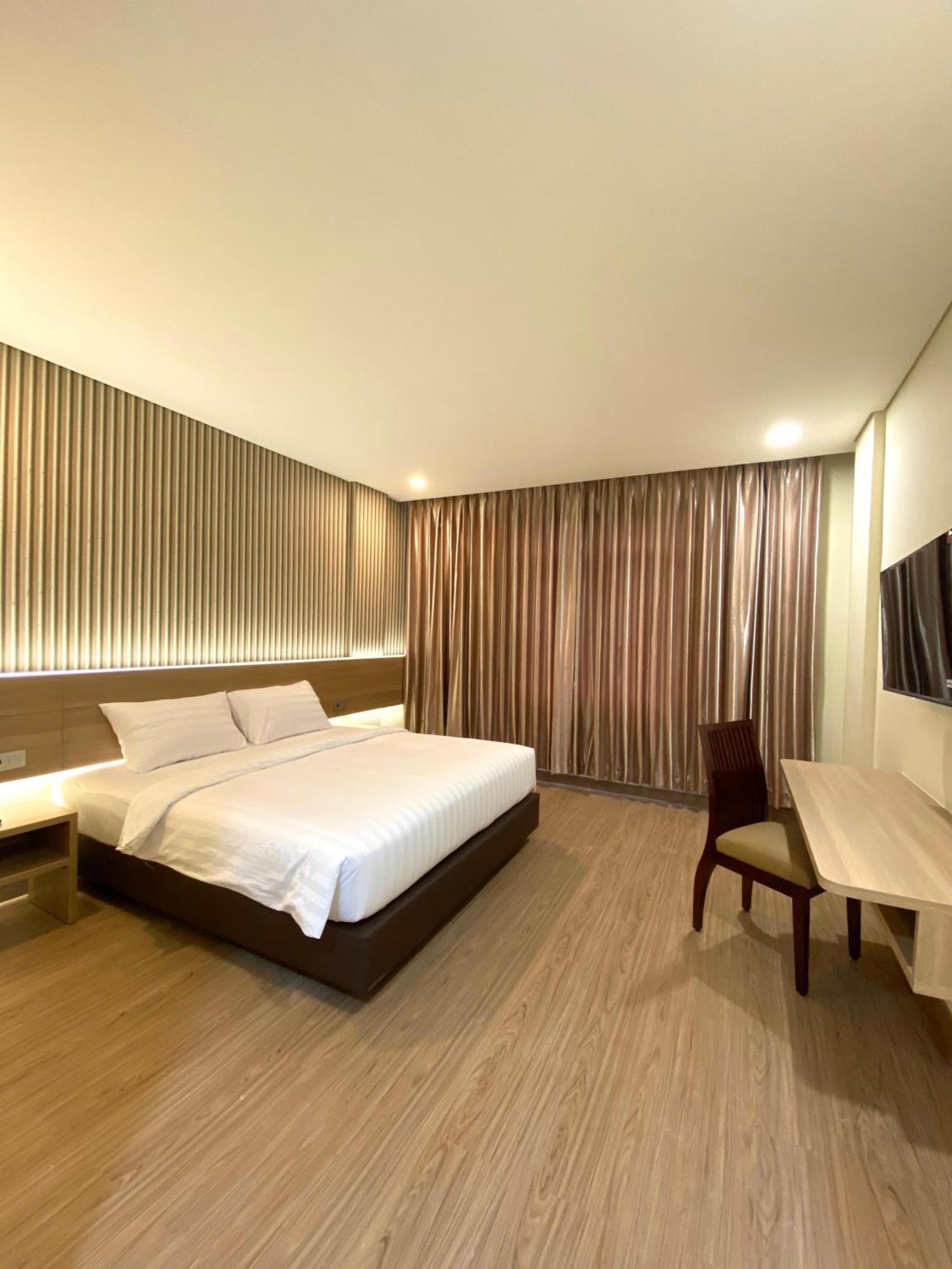 Grand Pasundan Convention Hotel Бандунг Екстер'єр фото