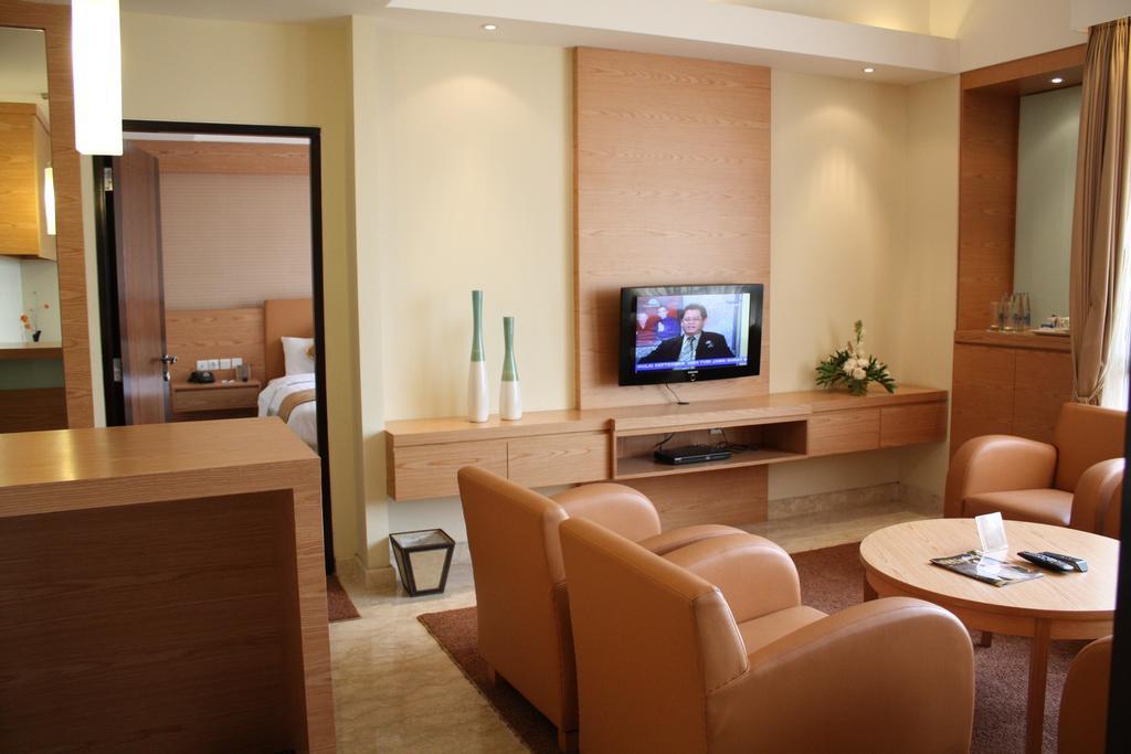Grand Pasundan Convention Hotel Бандунг Екстер'єр фото