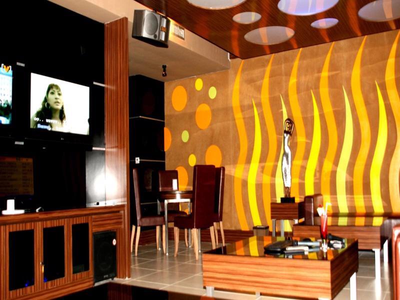 Grand Pasundan Convention Hotel Бандунг Екстер'єр фото