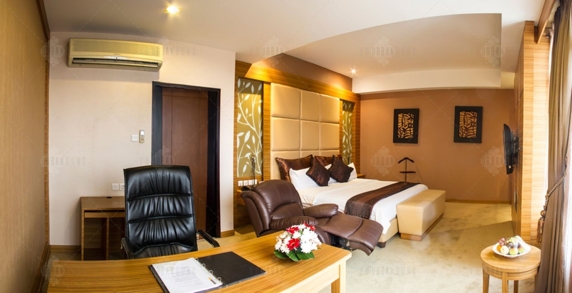 Grand Pasundan Convention Hotel Бандунг Екстер'єр фото